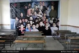 یک خاطره‌بازی دیدنی؛ دانش‌آموزان کلاس چهارم، بعد از 28 سال دور هم جمع شدند /گزارش تصویری