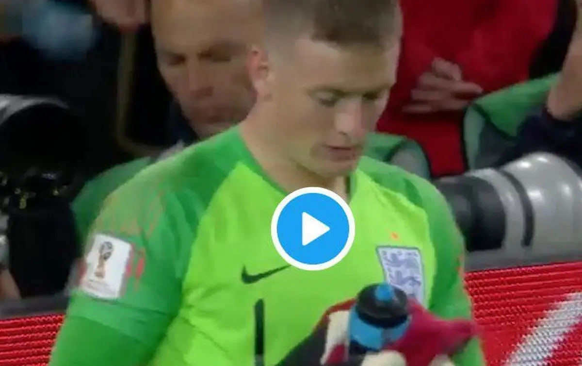 اقدام جالب دروازه‌بان انگلیس برای مهار پنالتی‌های کلمبیا + عکس