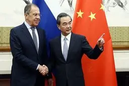 رایزنی لاوروف با همتای چینی اش در پکن