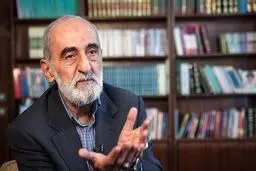 حسین شریعتمداری: شتر سواری دولا دولا نمی‌شود/ تا زمانی که انگلیس نفتکش ایران را آزاد نکرده، باید هر شناور دیگر آن کشور را توقیف کنیم