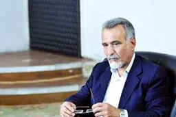 دولت توان و جسارت مذاکره را دارد / کابینه روحانی یا نقشه راه ندارد یا به اطلاع مردم نرسانده/ باید با تمام قوا به روحانی کمک کنیم