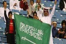 عکس/ حمایت تماشاگران از پیامبر(ص)