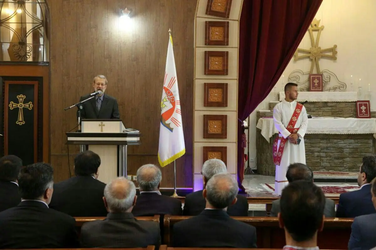 تصویر/ لاریجانی در کلیسای ننه مریم ارومیه