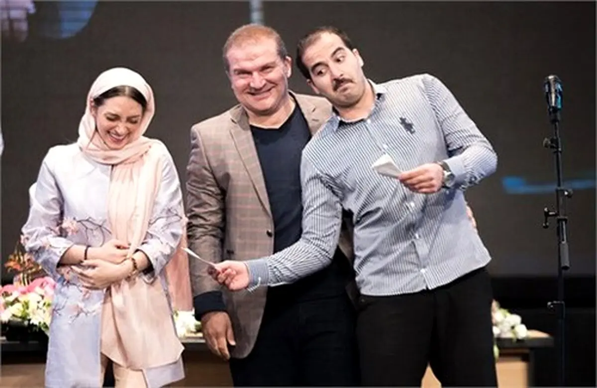 عکس جالب اصغری در کنار آقا هاشم و دخترش!