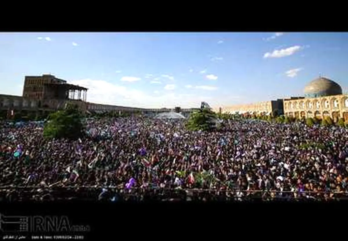 نصف‌جهان بنفش شد/ تصاویر