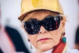 ثروتمندان را گردن می‌زنم! همگی مجبورید مسواک بزنید! / عجیب‌ترین نامزدهای انتخاباتی و وعده‌هایشان را بشناسید