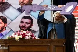 حمید رسایی کلید روحانی را شکست! + عکس