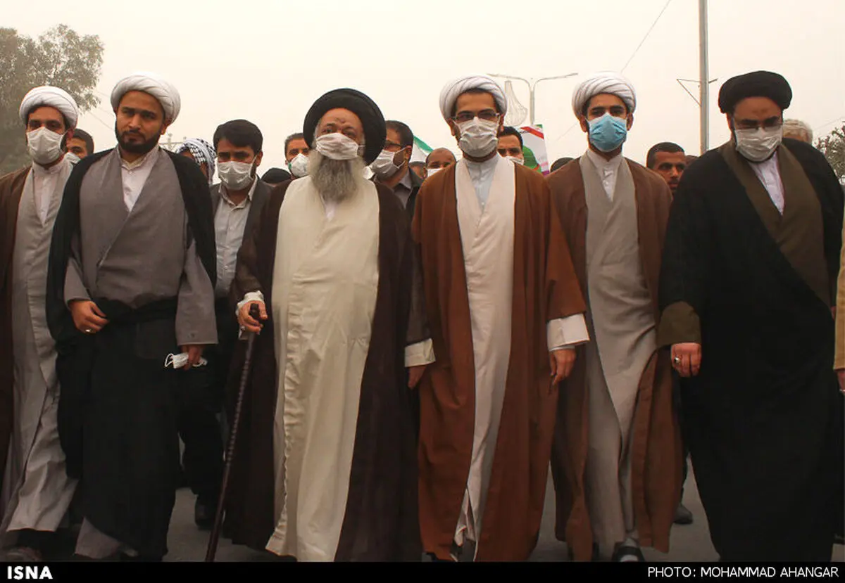 امام جمعه اهواز با ماسک در راهیپمایی 22 بهمن/ عکس