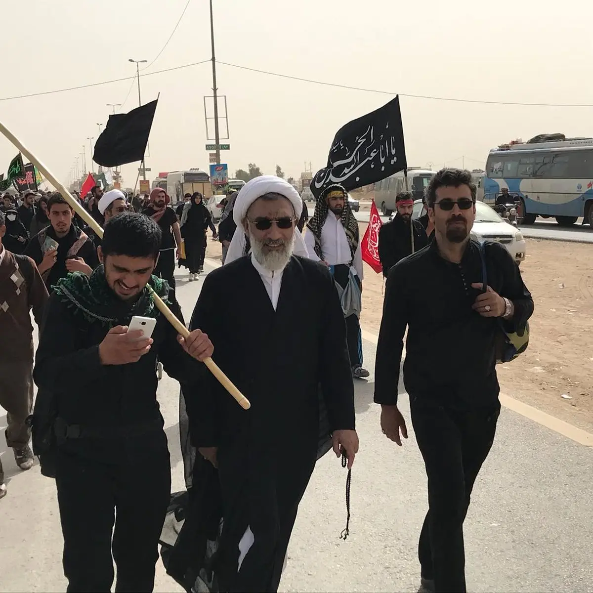 تصاویر : حضور حجت الاسلام والمسلمین پورمحمدی در راهپیمایی اربعین