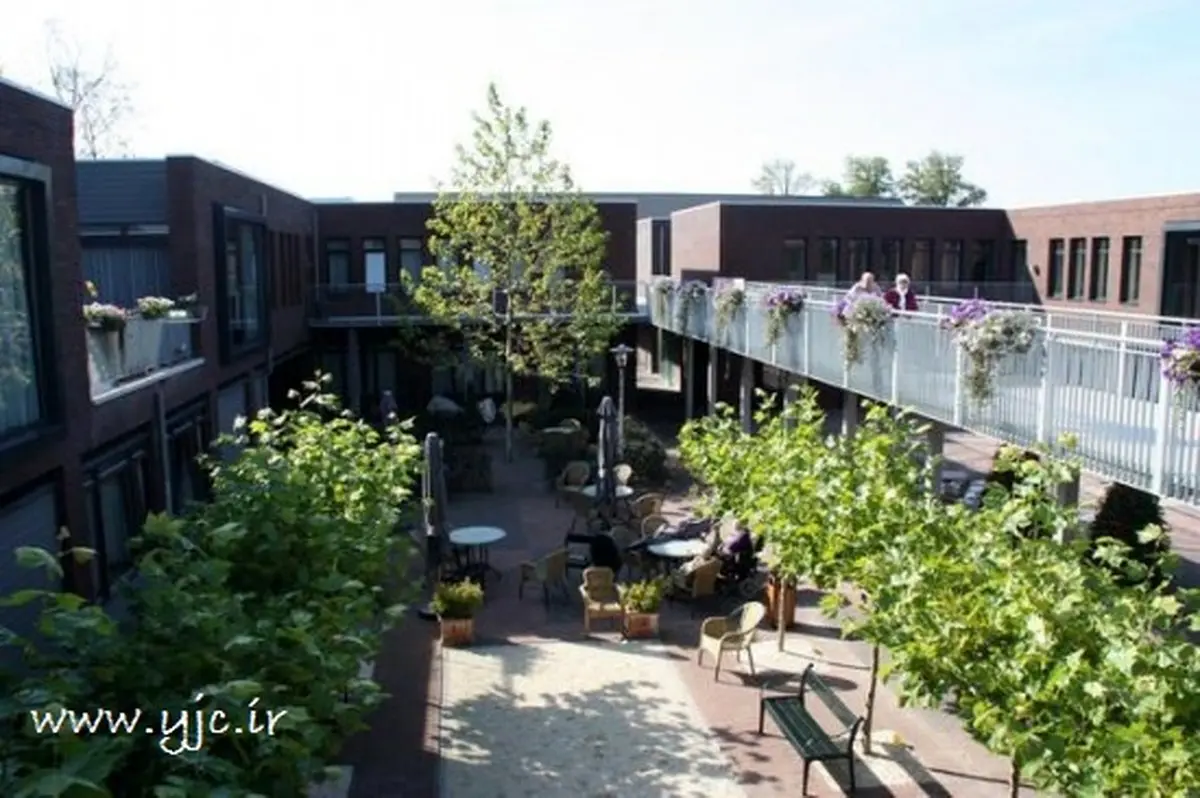 روستای دیوانگان هلندی +عکس