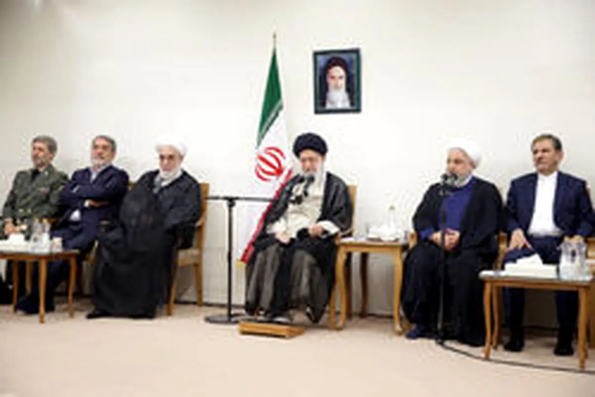 رهبر معظم انقلاب: کسانی که از بن‌بست در کشور حرف می‌زنند، کاملاً اشتباه می‌کنند/ دشمن هیچ غلطی نمی‌تواند بکند/ چهل سال دوم قطعاً بهتر خواهد بود