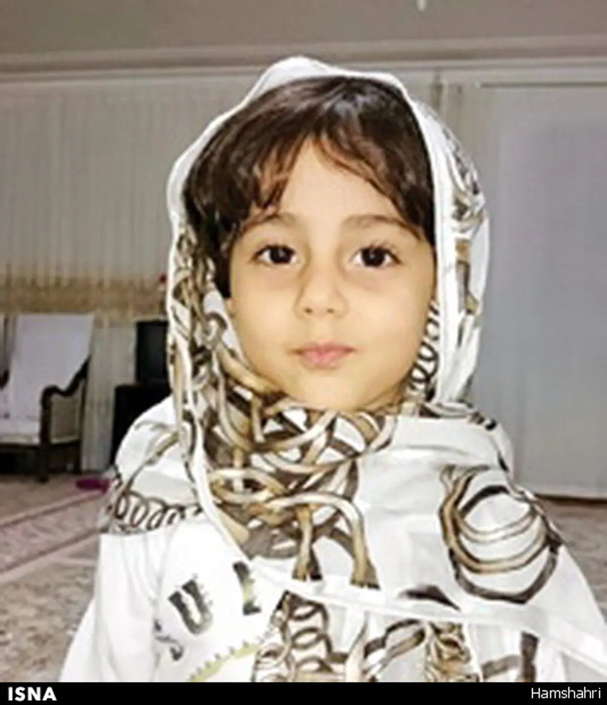 مرگ یک دختربچه حین جراحی دندان /عکس