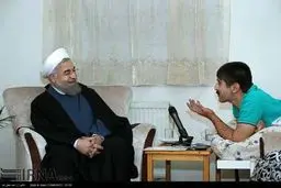 دیدار روحانی با جانباز 70 درصد/تصاویر