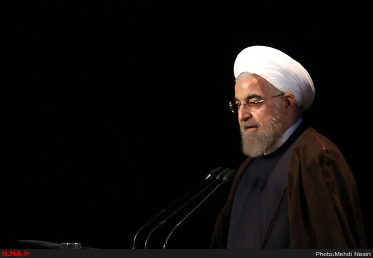 حسن روحانی: در ستادهای برخی، کسانی هستند که ۸ سال کشور در اختیارشان بود/ کسی از شما نمی‌پرسد آیا تا به حال مالیات داده‌اید