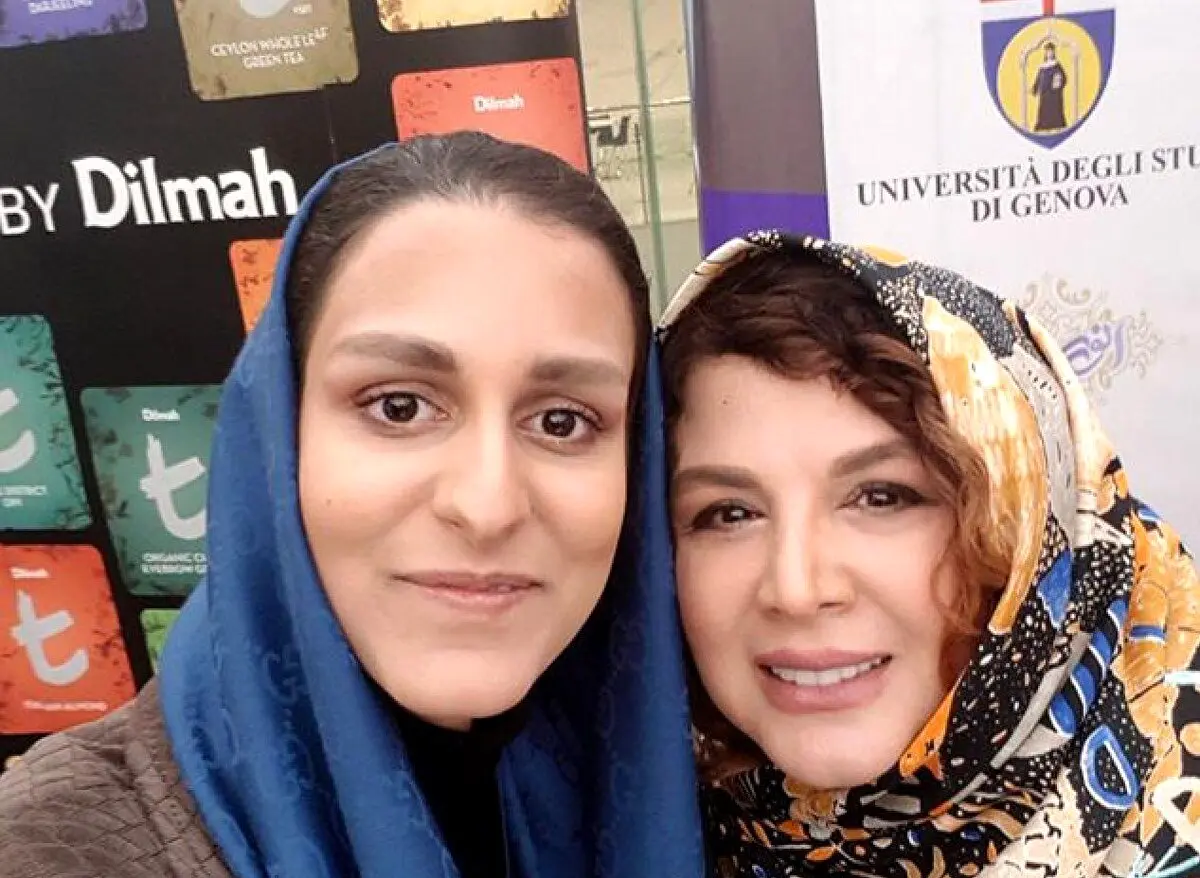 سلفى دختر مهران مديرى به همراه شهره سلطانى/عکس