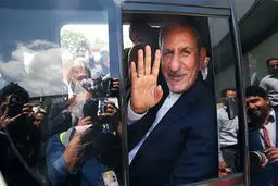 چه کسی به بهشت می‌رود؟/ناصری: استعفای نجفی پذیرفته شود، حتما جهانگیری از گزینه‌های ذهنی‌ام است/ورود چمران به شورای شهر بی توجهی به رأی مردم است/ سالاری: اول سرپرست می‌گذاریم تا فرایند انتخاب شهردار جدید مشخص شود