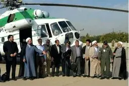 عکس یادگاری اعضای کمیسیون برجام پیش از بازدید از تاسیسات آب سنگین اراک