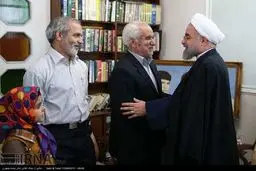 روایت تصویری از دیدار رییس جمهور با جانباز جبار همتی و خانواده شهیدان فاضل بجستانی