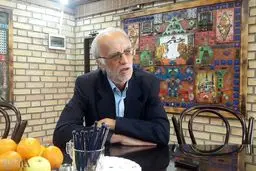 نماینده منتخب تهران: نفوذ از طریق تسبیح به دستانی که «والظالین» را می‌کشند، ممکن است نه اصلاح طلبان