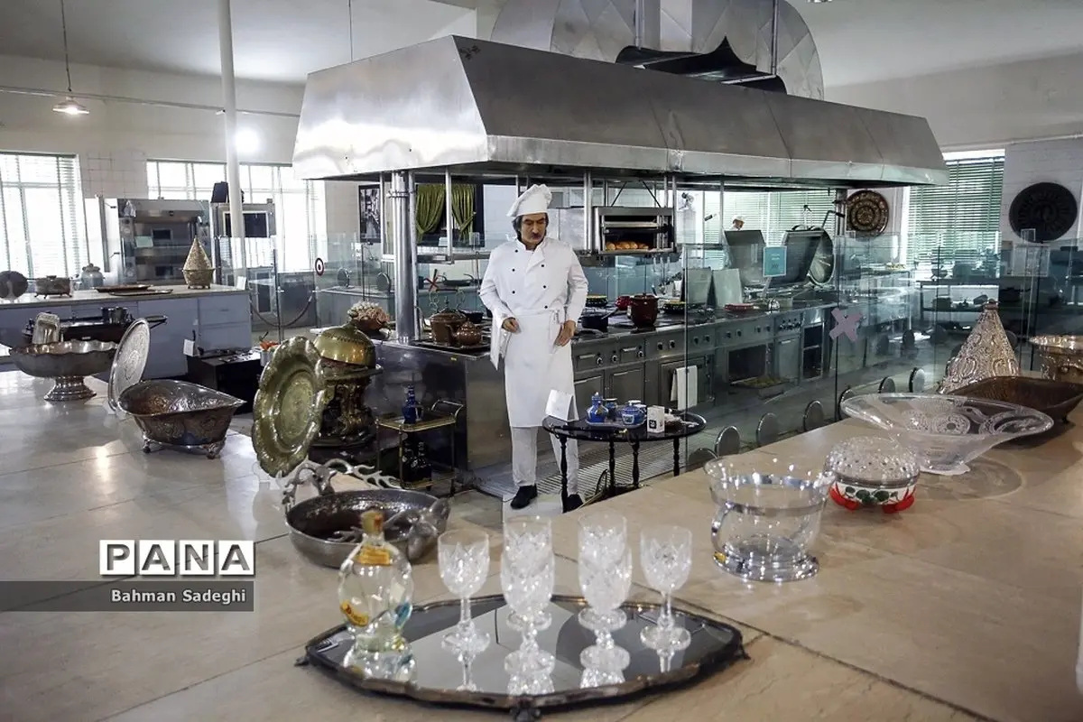 تصاویر دیده نشده از آشپزخانه سلطنتی و مخصوص کاخ سعدآباد