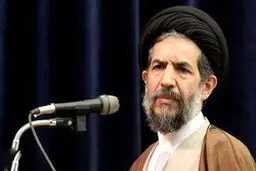 امام جمعه موقت تهران: راهبرد جمهوری اسلامی تعامل سازنده با جامعه جهانی است