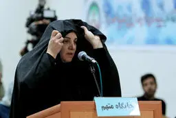 ارائه لیست اموال نعمت‌زاده وزیر اسبق دولت روحانی به دادگاه/ وکیل شبنم نعمت زاده‌: موکلم آمادگی دارد تمام ضرر و زیان‌ها را جبران کند/ صدور دستور تعقیب ۵ نفر در پرونده شبنم نعمت زاده