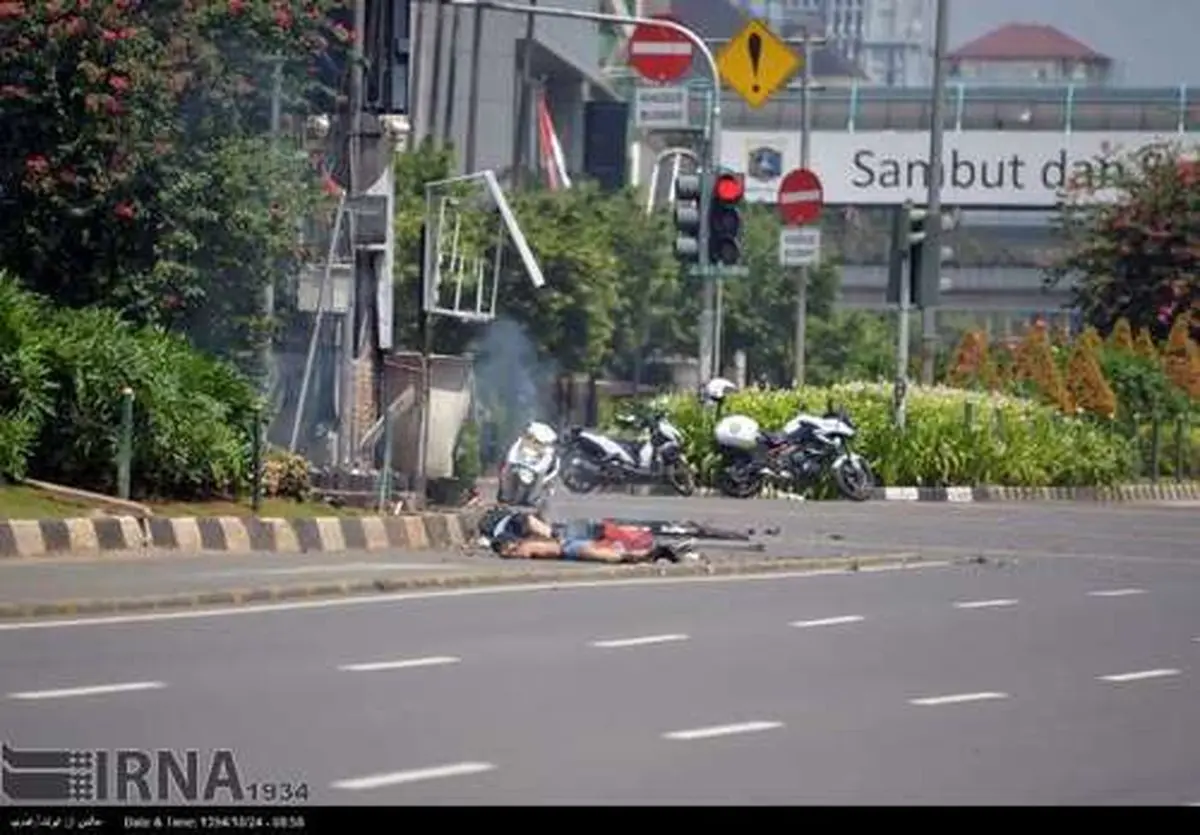 انفجار و درگیری مسلحانه در پایتخت اندونزی (+عکس)