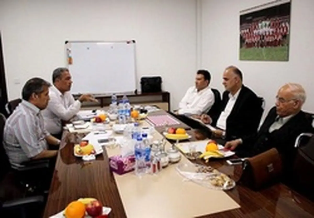 اوضاع نابسمان مالی پرسپولیس باعث تشکیل جلسه فوری هیئت مدیره شد