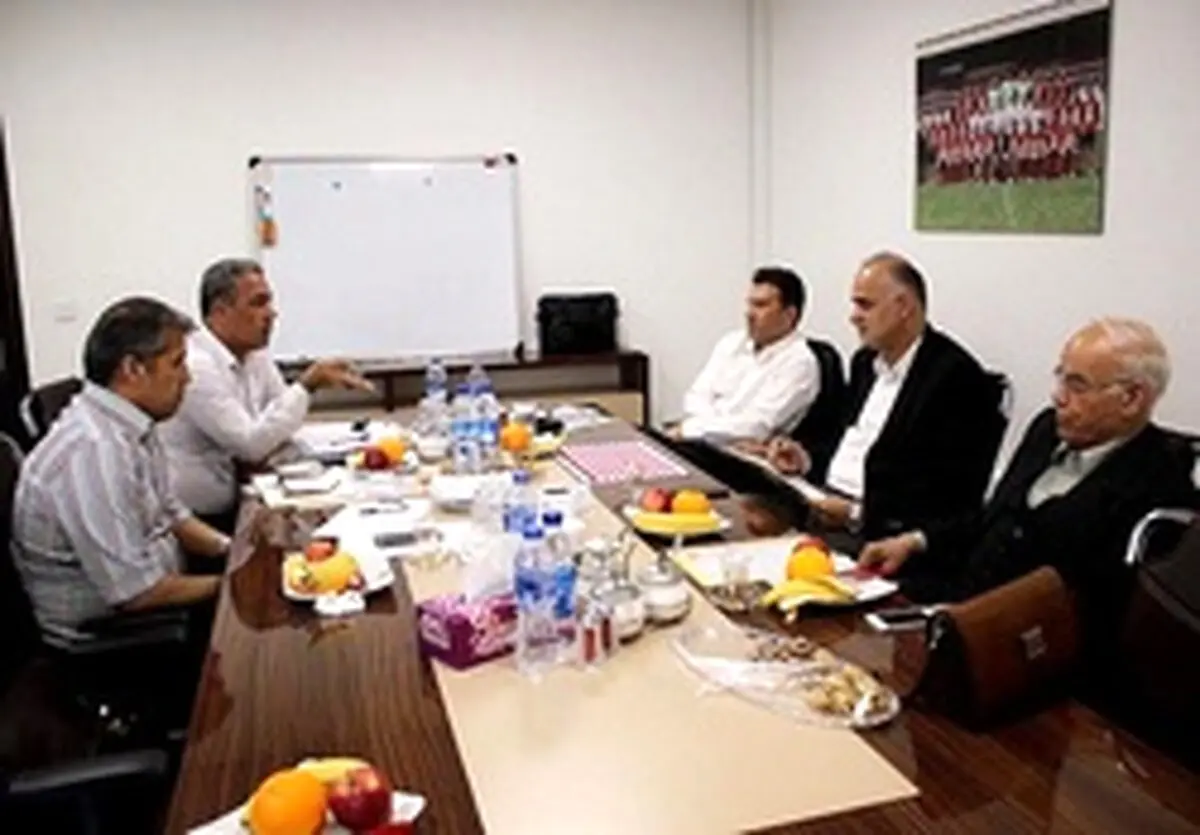 اوضاع نابسمان مالی پرسپولیس باعث تشکیل جلسه فوری هیئت مدیره شد