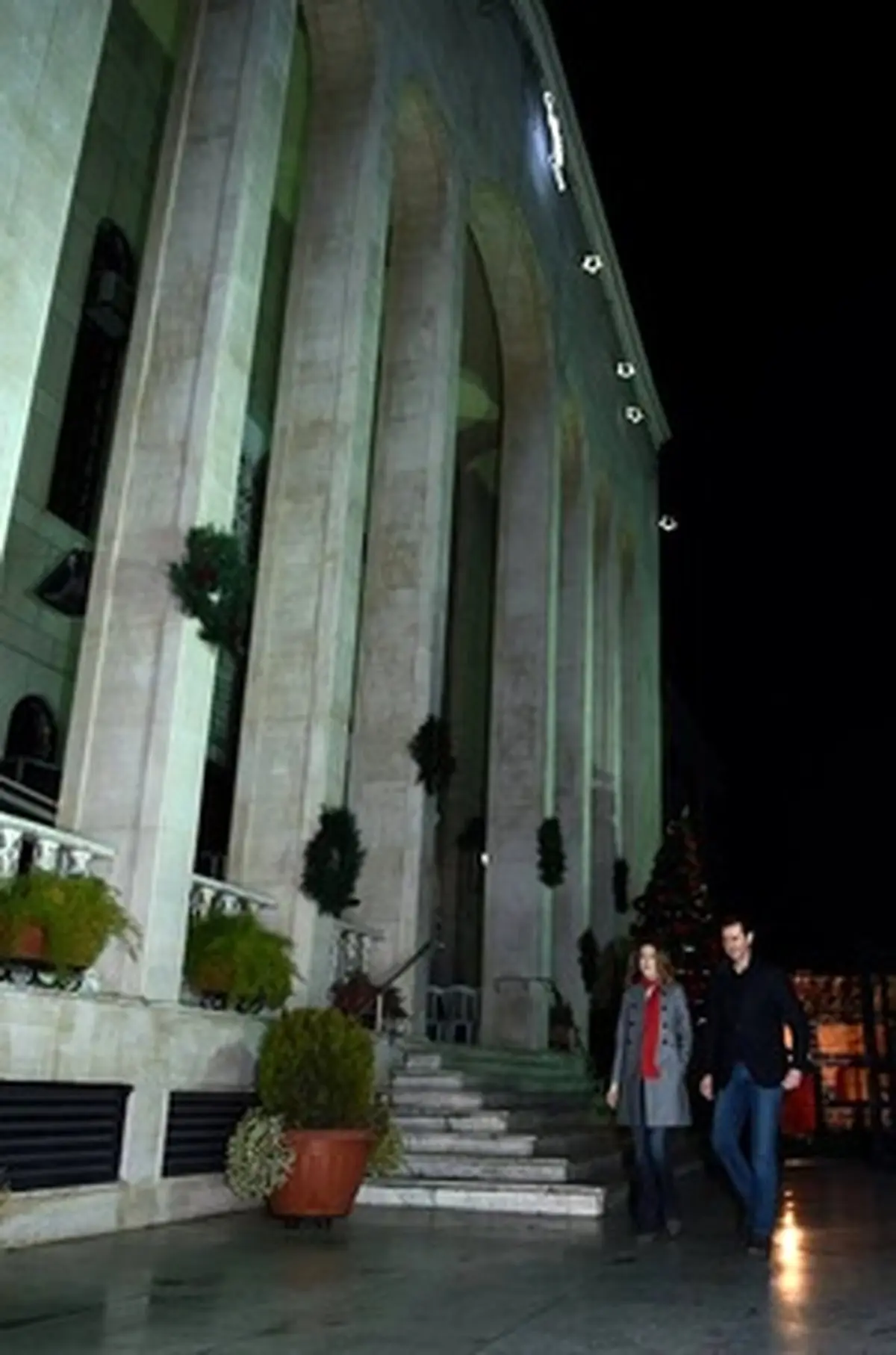 حضور سرزده بشار اسد و همسرش در کلیسا/تصاویر