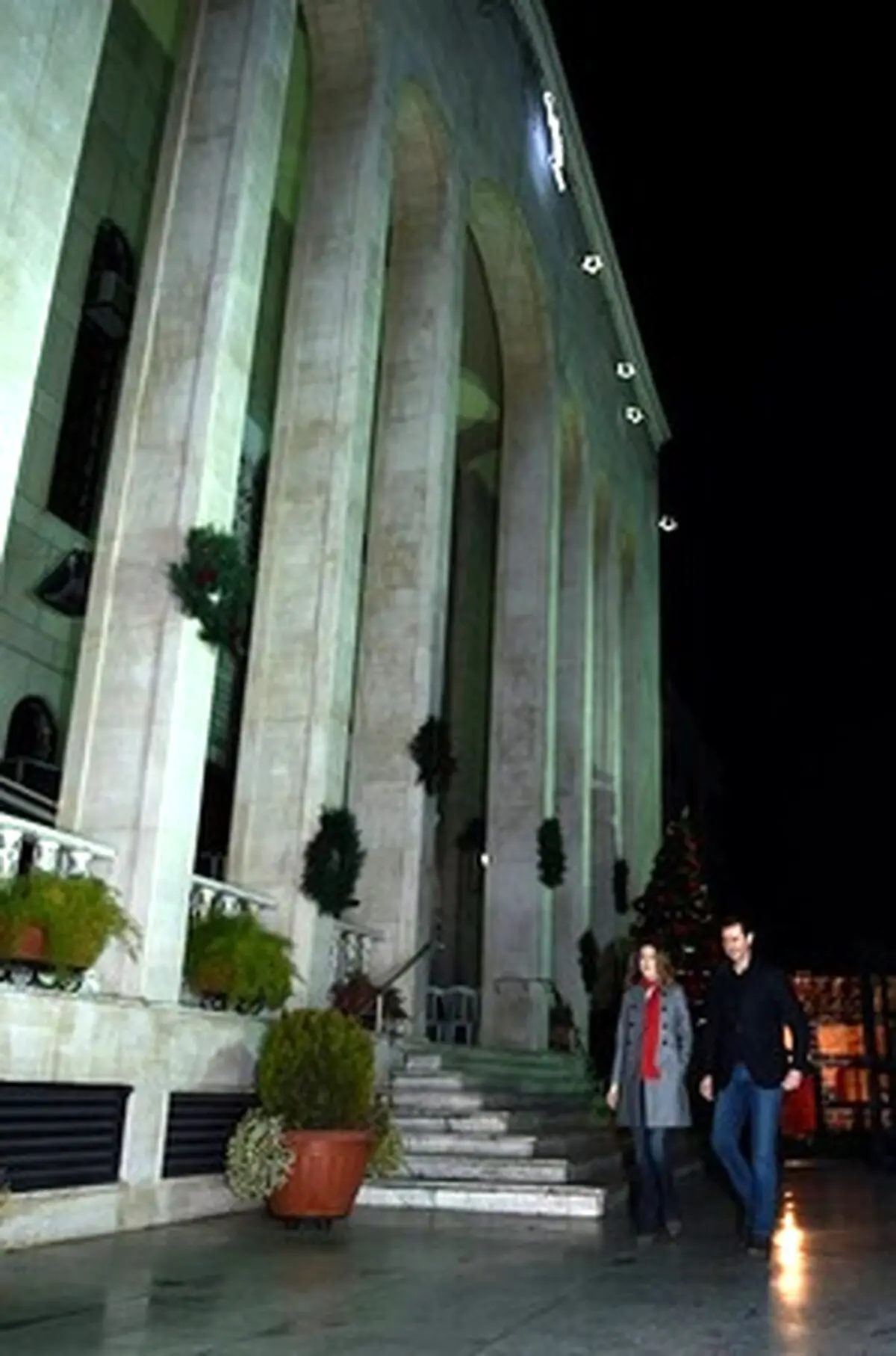حضور سرزده بشار اسد و همسرش در کلیسا/تصاویر