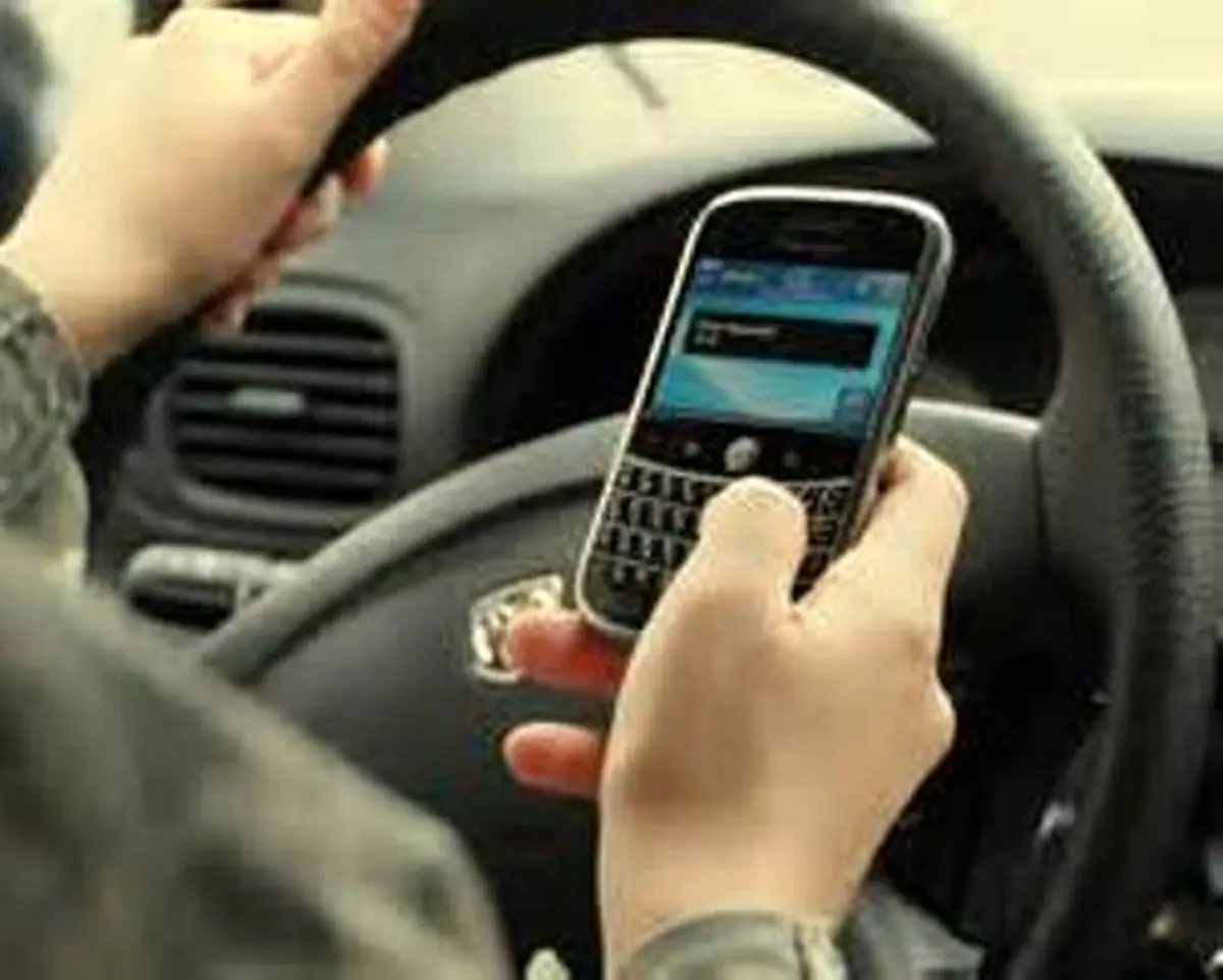 قانونی سخت در انتظار رانندگان موبایل به دست
