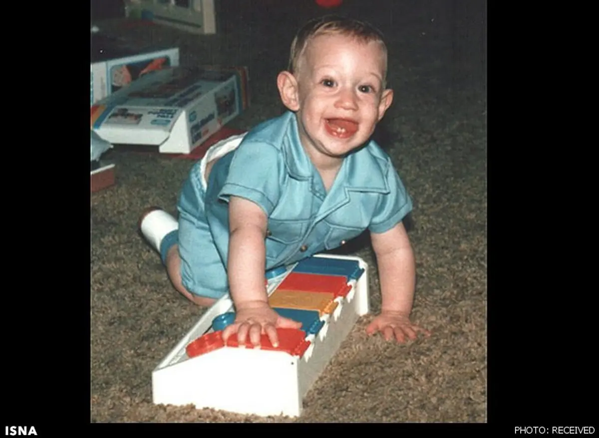 گزارشی خواندنی از نحوه زندگی بنیانگذار فیس‌بوک