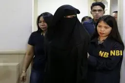 دستگیری همسر رهبر گروه تروریستی داعش در فیلیپین/عکس