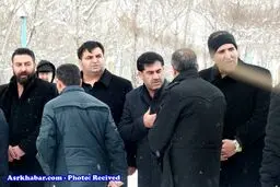 حسین رضازاده در مراسم ختم پدرش/عکس