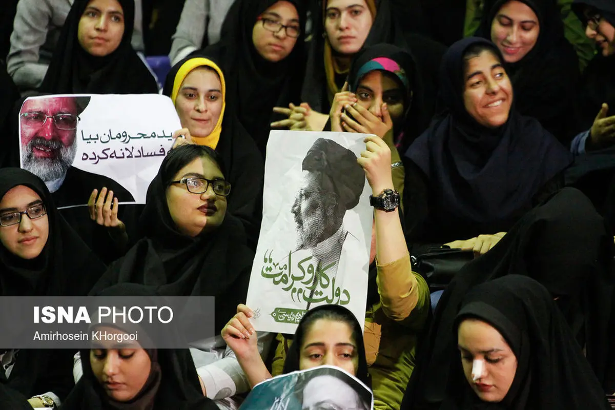 بانوان حامی رئیسی در بندرعباس/عکس