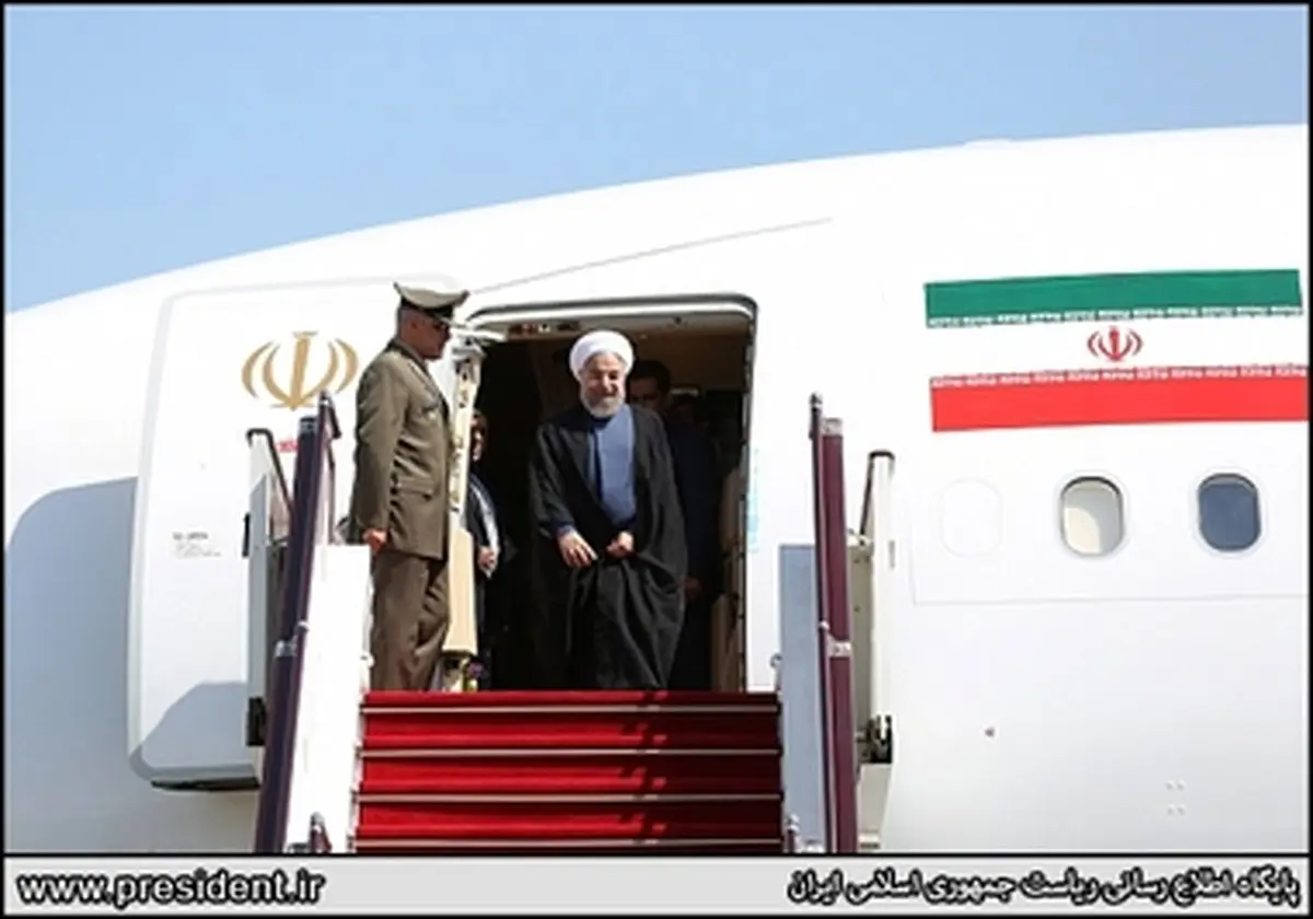 دکتر روحانی وارد باکو شد/تصاویر