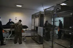 عکسی از سردخانه کرونایی ها