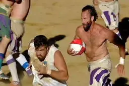 فوتبال وحشیانه در ایتالیا + تصاویر