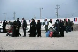بازگشت زائران اربعین حسینی به کشور/تصاویر