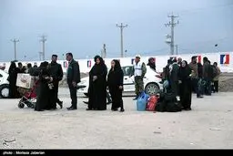 بازگشت زائران اربعین حسینی به کشور/تصاویر