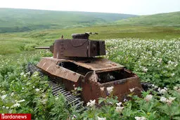 تانک‌های متروکه در طبیعت/تصاویر