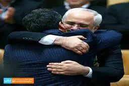 عراقچی در آغوش ظریف/عکس