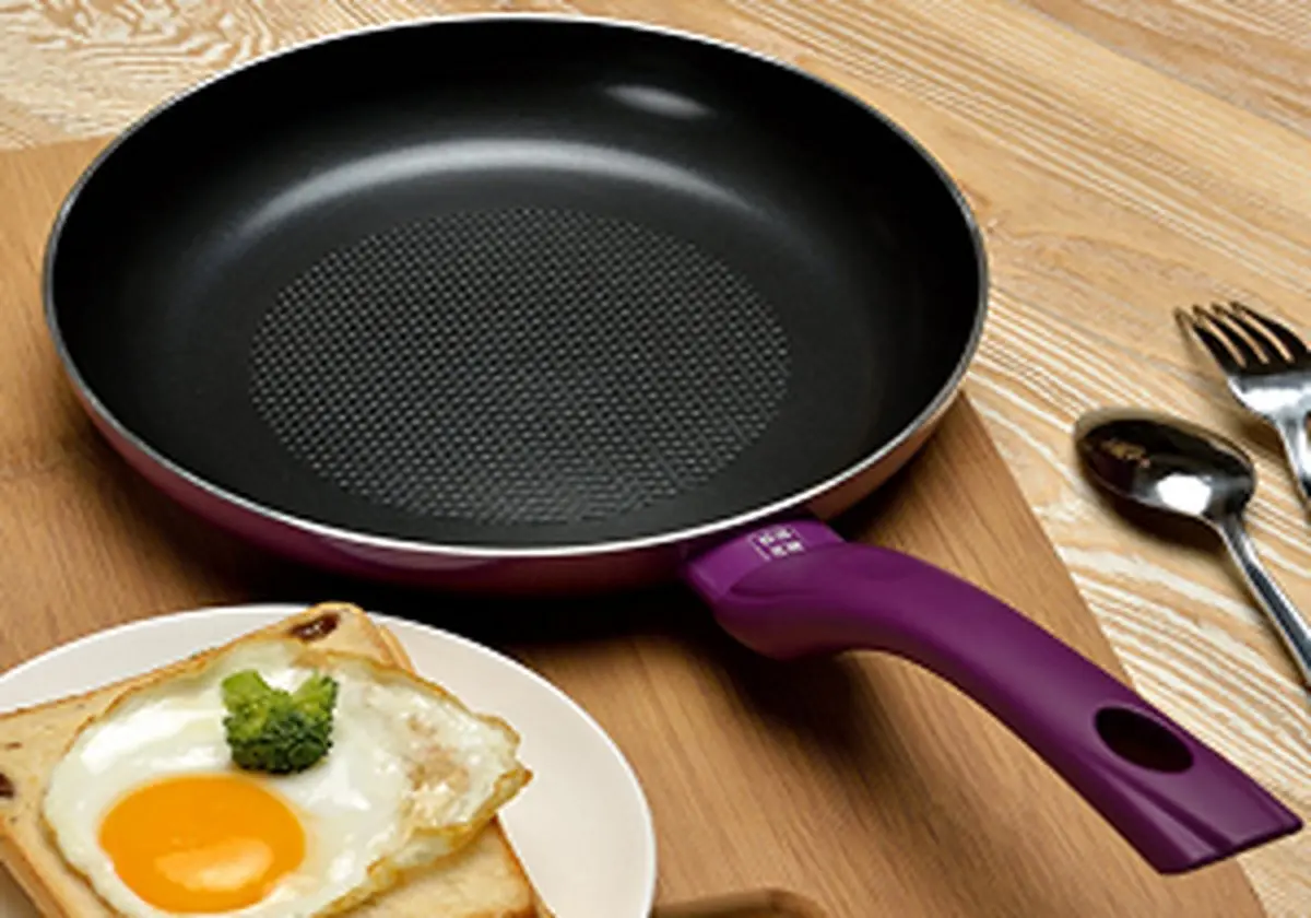 این مواد غذایی را در ظرف‌های چدنی نپزید!