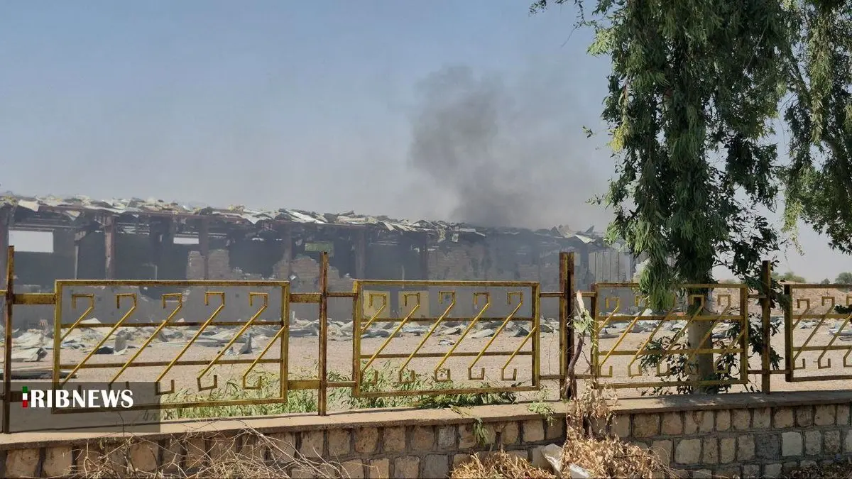 حمله ناجوانمردانه اسرائیل به امدادگران ایرانی؛ ساختمان آتش‌نشانی موسیان زیر آتش! + فیلم