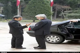 گفت‌وگوی خصوصی احمدی نژاد و سعید جلیلی/ عکس