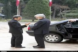 گفت‌وگوی خصوصی احمدی نژاد و سعید جلیلی/ عکس