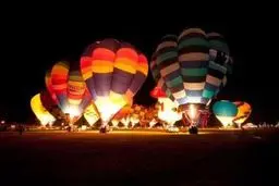 تصاویر دیدنی از جشنواره بالون ها
