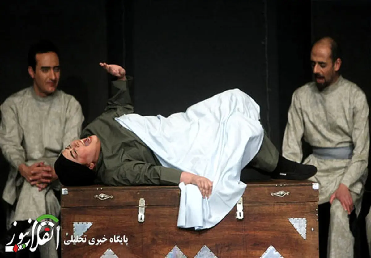 نمایش صحنه زایمان در یک تئاتر! +تصاوير