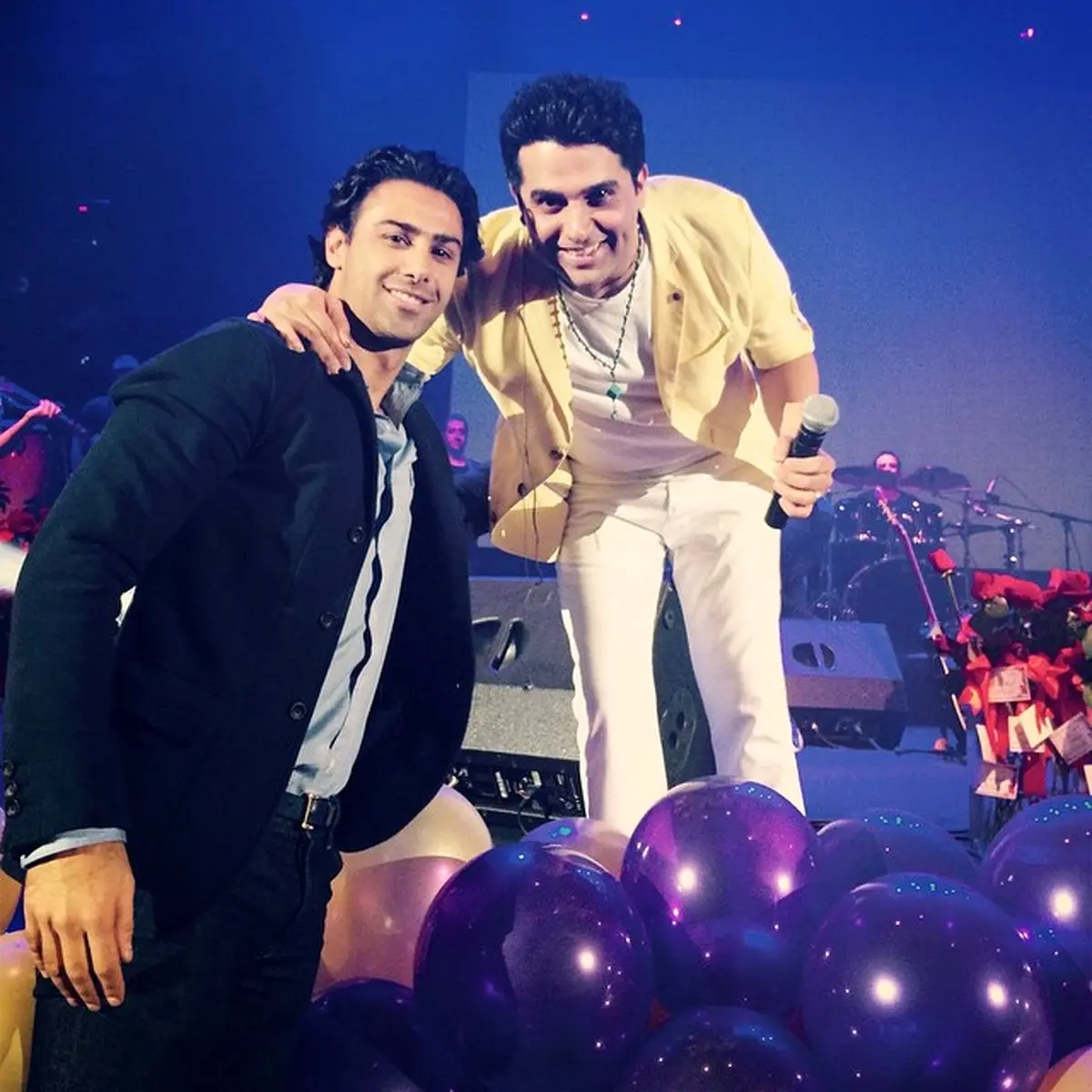 عکس/فرهاد مجیدی در کنسرت خواننده محبوب